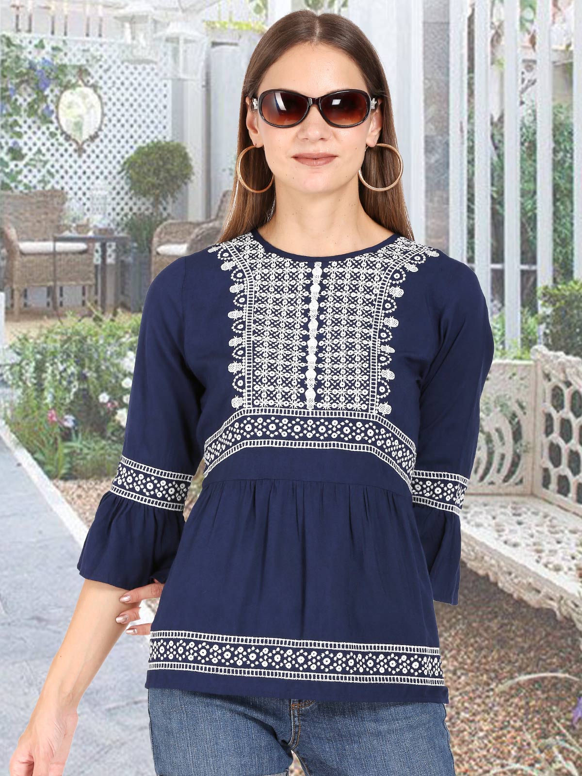 EMBROIDERED BLOUSE WITH 3/4 SLEEVES