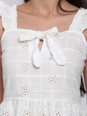 SCHIFFLY CROP TOP WITH KNOT AT BODY